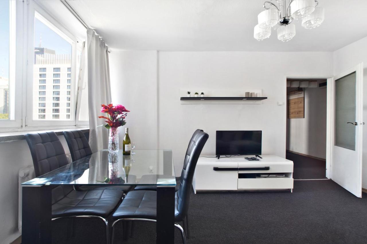 P&O Apartments Emilii Plater Varşova Dış mekan fotoğraf