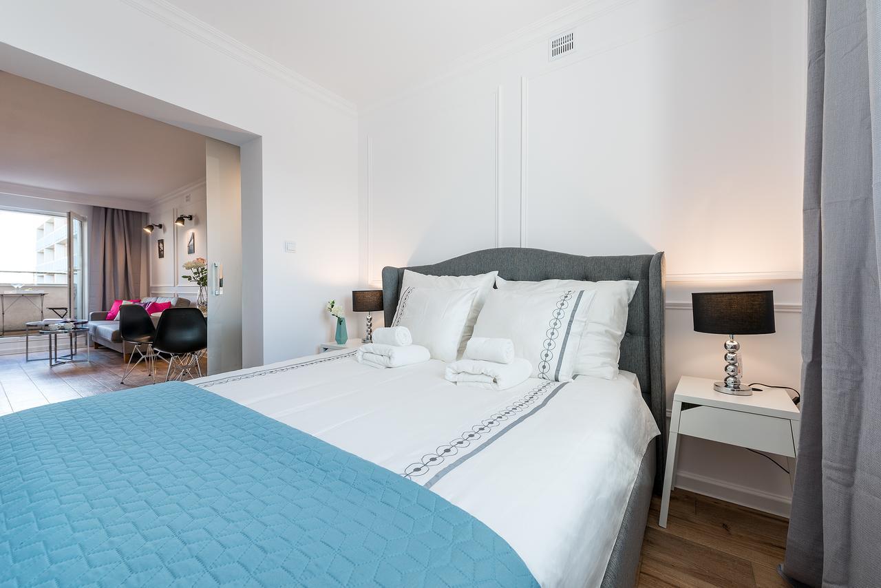 P&O Apartments Emilii Plater Varşova Dış mekan fotoğraf